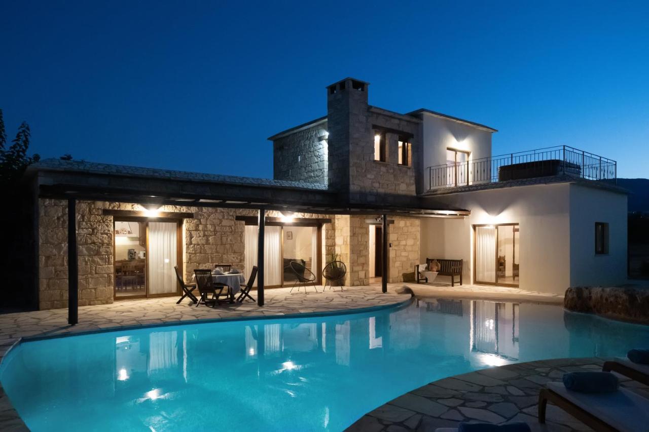 Amera Luxury Villas Peyia Exterior photo